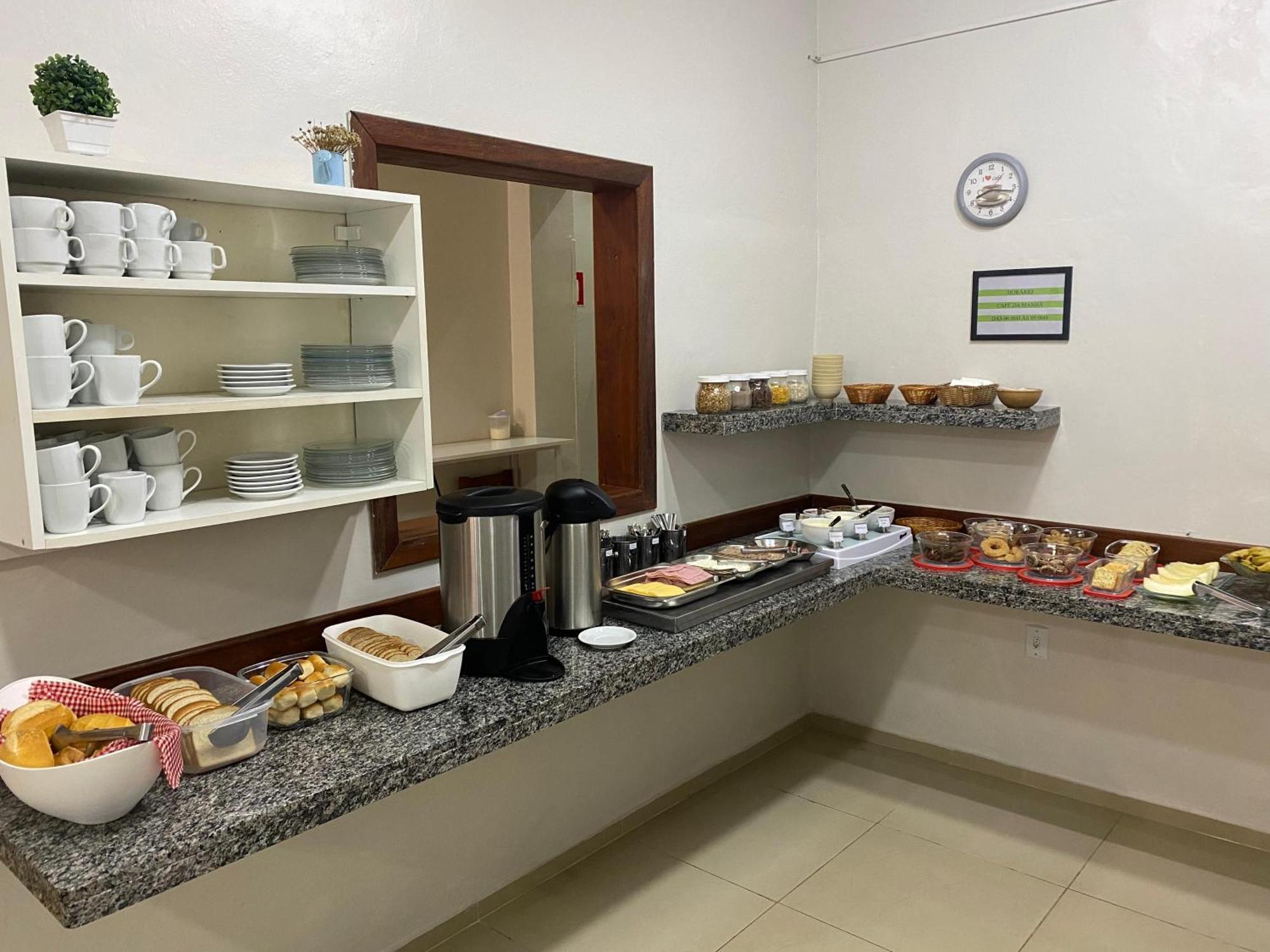 Hotel Tres Passos - Prox Ao Aeroporto E Rodoviaria Πόρτο Αλέγκρε Εξωτερικό φωτογραφία